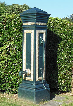 Woodchurch Water Pump